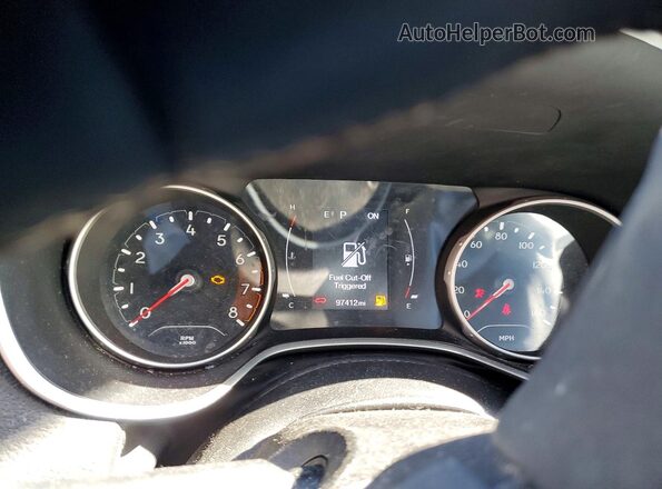 3C4NJDBB2MT544677 2021 JEEP COMPASS Maroon Instrument cluster view