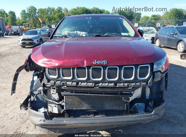 3C4NJDBB2NT124905 2022 JEEP COMPASS Maroon Вид задньої частини салону