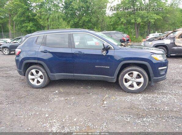 3C4NJDBB3JT100106 2018 JEEP COMPASS Blue Vista interior trasera