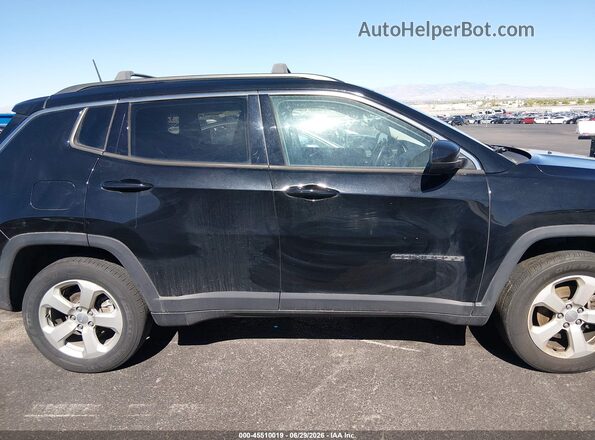 3C4NJDBB3JT349487 2018 JEEP COMPASS Black Widok wnętrza z tyłu