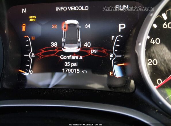 3C4NJDBB3JT349487 2018 JEEP COMPASS Black 