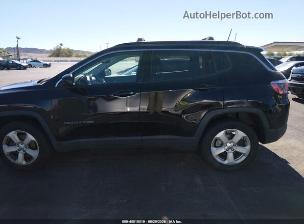 3C4NJDBB3JT349487 2018 JEEP COMPASS Black Widok wnętrza 360 stopni