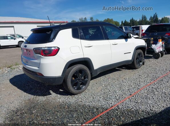 3C4NJDBB3JT432837 2018 JEEP COMPASS Белый Задняя правая четверть
