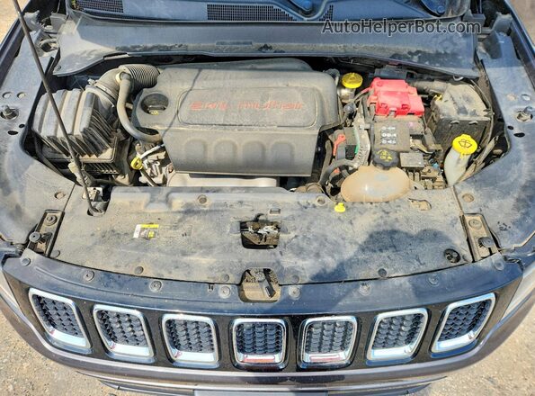 3C4NJDBB3KT593366 2019 JEEP COMPASS Gray Вид задньої частини салону