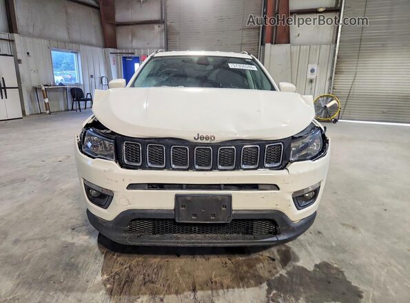 3C4NJDBB3KT734405 2019 JEEP COMPASS White Widok z przodu