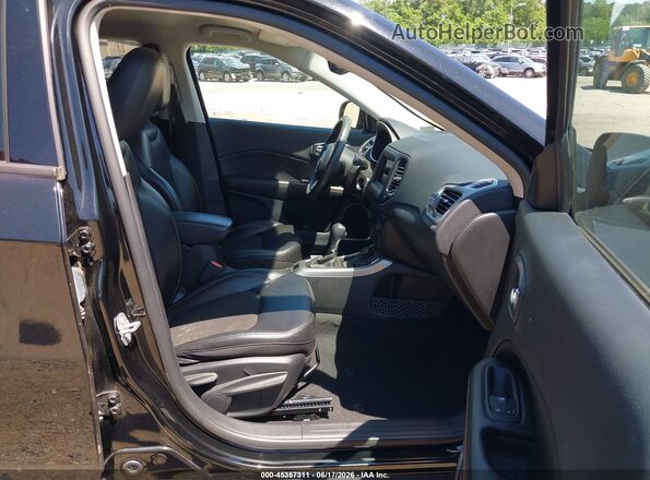 3C4NJDBB3MT509811 2021 JEEP COMPASS Black Widok wnętrza z przodu