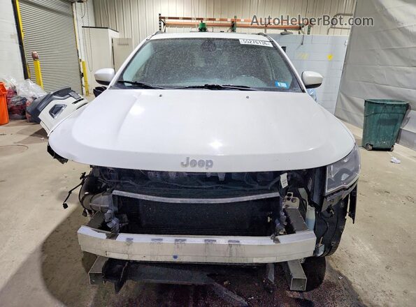 3C4NJDBB4JT112796 2018 JEEP COMPASS White Դիմացի տեսք