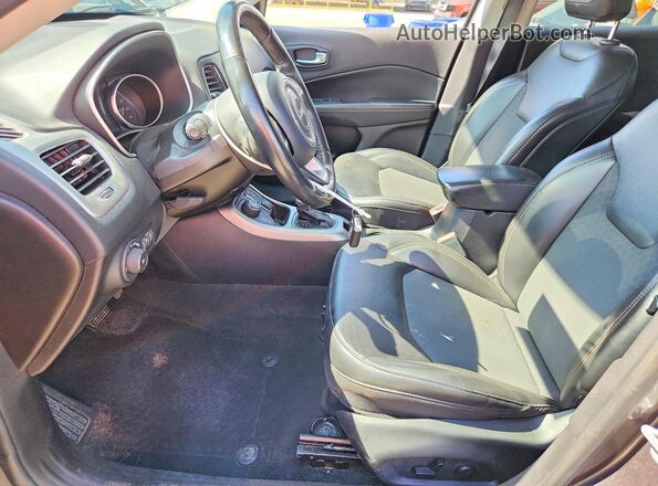 3C4NJDBB4KT772323 2019 JEEP COMPASS Gray 