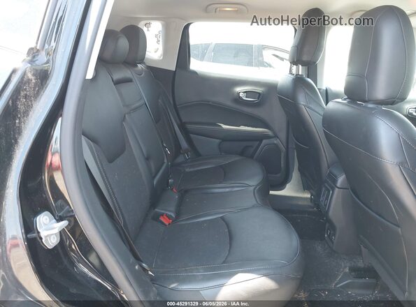3C4NJDBB4KT840426 2019 JEEP COMPASS Black VIN կոդի պիտակի տեսք