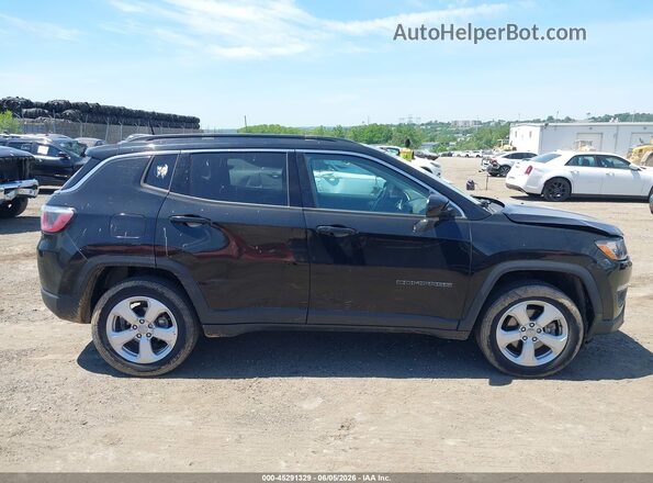 3C4NJDBB4KT840426 2019 JEEP COMPASS Black Սալոնի հետևի տեսք