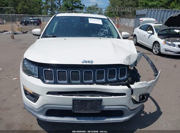 3C4NJDBB5JT150229 2018 JEEP COMPASS White Вид щитка приладів