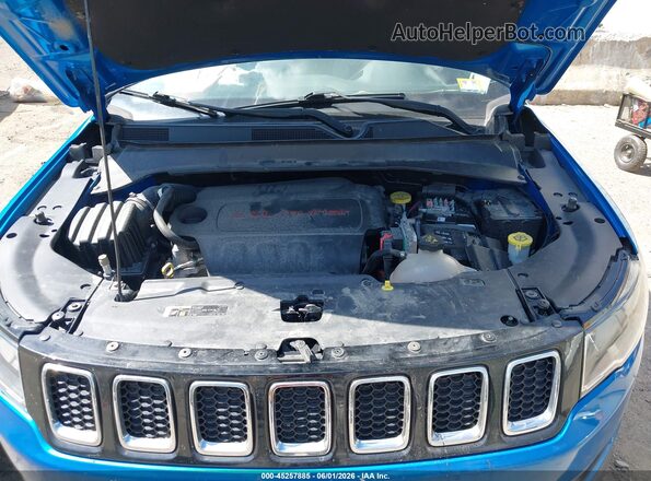 3C4NJDBB5JT283850 2018 JEEP COMPASS Blue Rear view