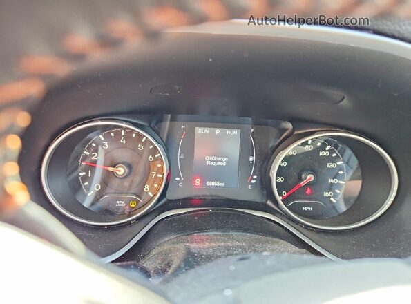 3C4NJDBB5KT839401 2019 JEEP COMPASS Красный Вид щитка приборов