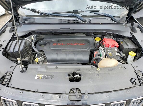 3C4NJDBB5LT129898 2020 JEEP COMPASS Черный 