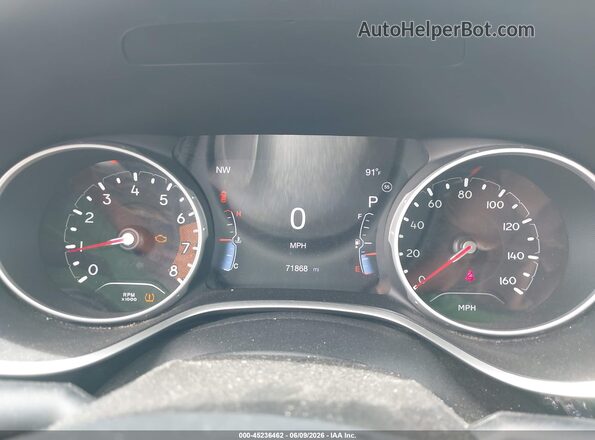 3C4NJDBB5LT174159 2020 JEEP COMPASS Black Widok tylnych siedzeń