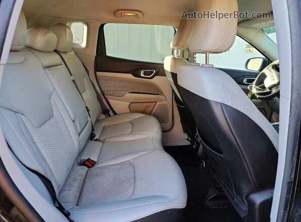 3C4NJDBB5NT114787 2022 JEEP COMPASS Black Vista interior trasera