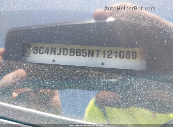 3C4NJDBB5NT121089 2022 JEEP COMPASS Gray Vista del compartimento del motor