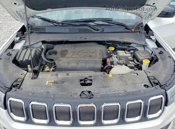 3C4NJDBB5NT212363 2022 JEEP COMPASS Белый Вид подкапотного пространства