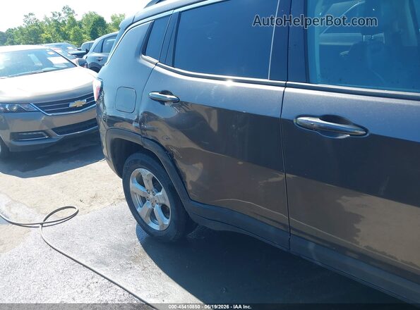 3C4NJDBB6JT408726 2018 JEEP COMPASS Gray Vista frontal