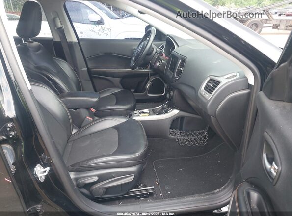 3C4NJDBB6KT648117 2019 JEEP COMPASS Black Вид салону спереду