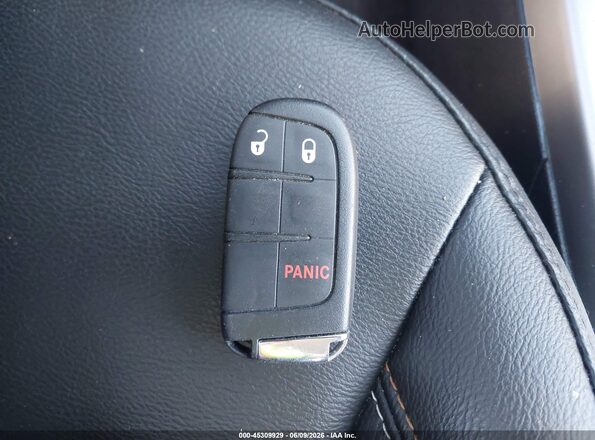 3C4NJDBB6KT800820 2019 JEEP COMPASS Серый Вид панели приборов