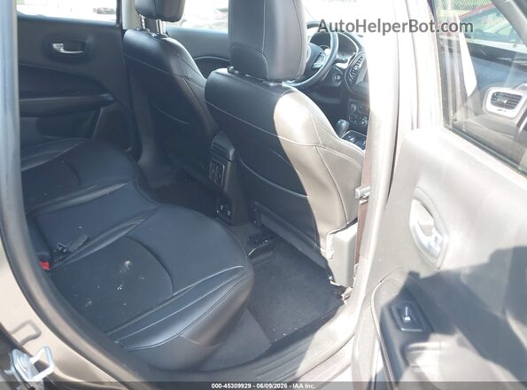 3C4NJDBB6KT800820 2019 JEEP COMPASS Серый Вид наклейки с VIN-кодом