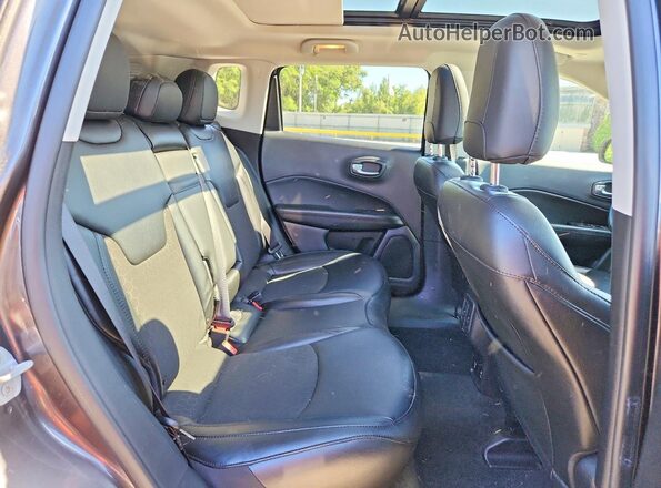 3C4NJDBB6LT120580 2020 JEEP COMPASS Gray 