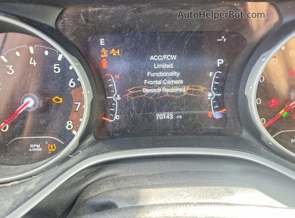 3C4NJDBB6MT529700 2021 JEEP COMPASS Burgundy Instrument cluster view