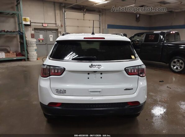 3C4NJDBB6NT110621 2022 JEEP COMPASS White 