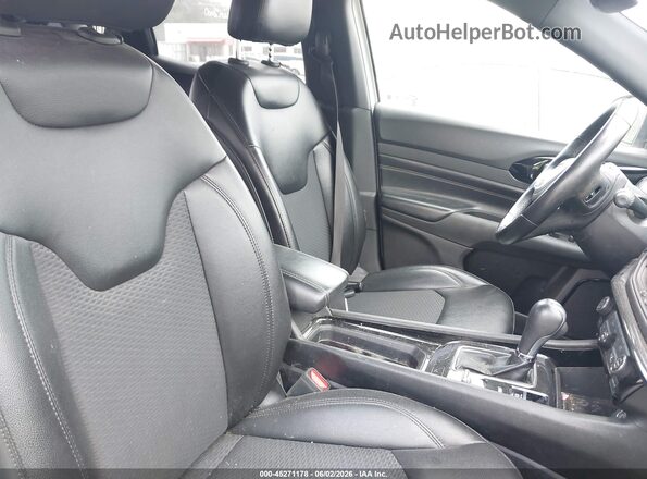 3C4NJDBB6NT223047 2022 JEEP COMPASS White Vista interior delantera