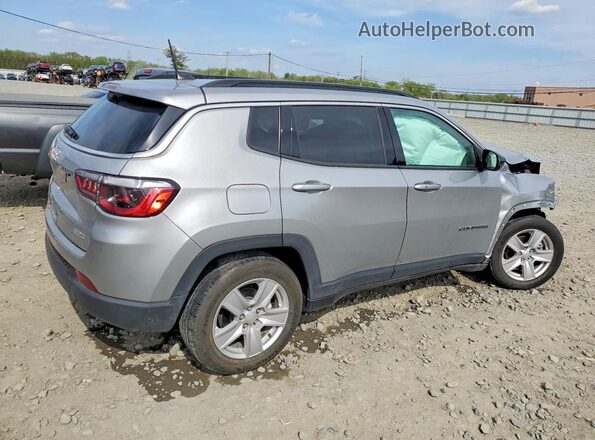 3C4NJDBB6NT233058 2022 JEEP COMPASS Silver უკანა მარჯვენა