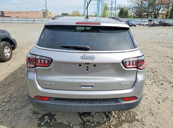 3C4NJDBB6NT233058 2022 JEEP COMPASS Silver უკანა ხედი