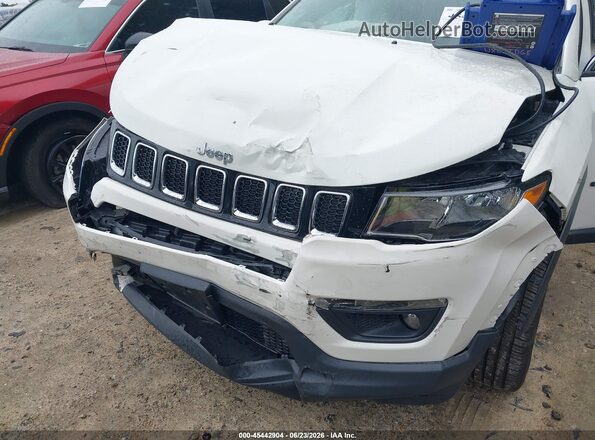 3C4NJDBB7HT656123 2017 JEEP COMPASS White 