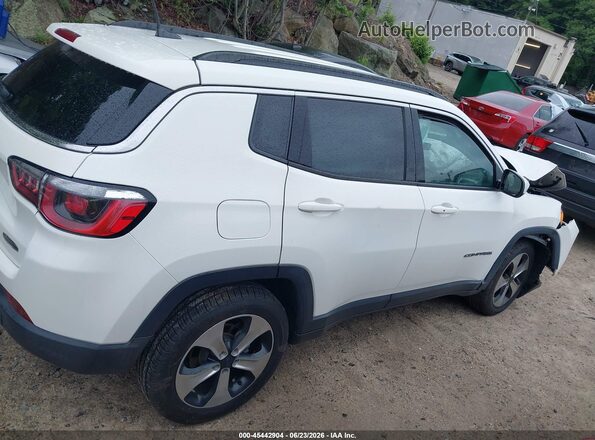 3C4NJDBB7HT656123 2017 JEEP COMPASS White Սալոնի 360 աստիճան տեսք