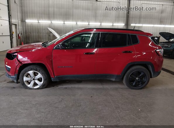 3C4NJDBB7JT177013 2018 JEEP COMPASS Red 