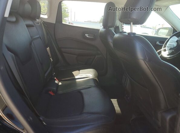 3C4NJDBB7JT450791 2018 JEEP COMPASS Black Սալոնի հետևի տեսք