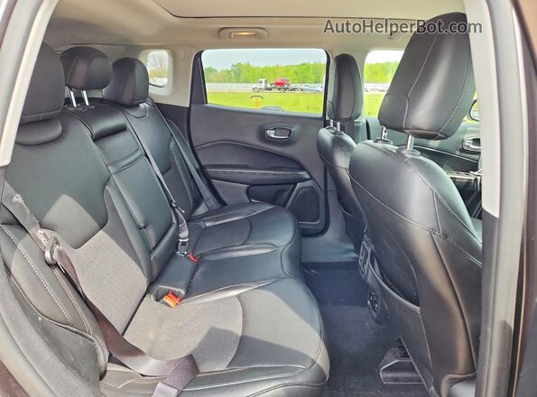 3C4NJDBB7KT786524 2019 JEEP COMPASS Угольный 