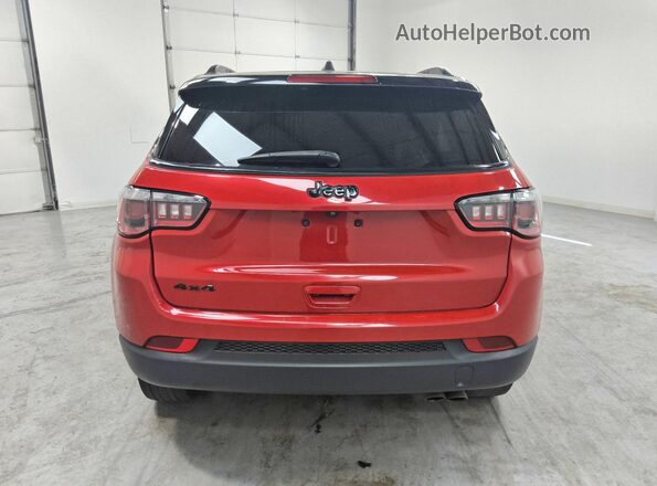 3C4NJDBB7KT827721 2019 JEEP COMPASS Red უკანა ხედი