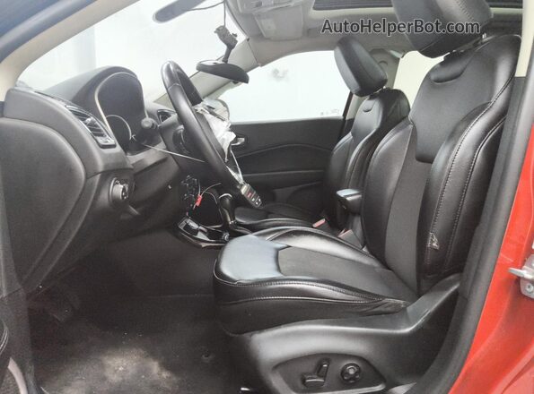 3C4NJDBB7KT827721 2019 JEEP COMPASS Red 
