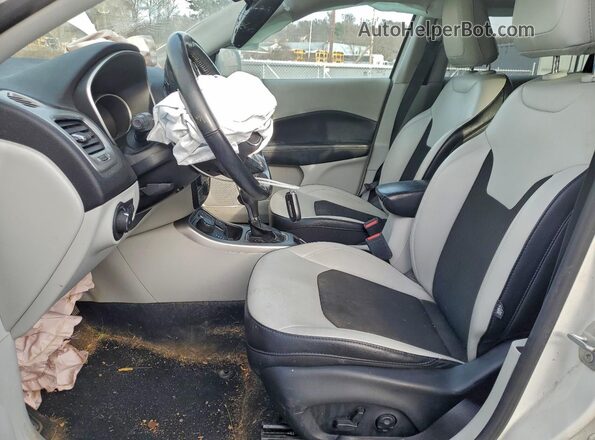 3C4NJDBB7MT562575 2021 JEEP COMPASS White Սալոնի դիմացի տեսք