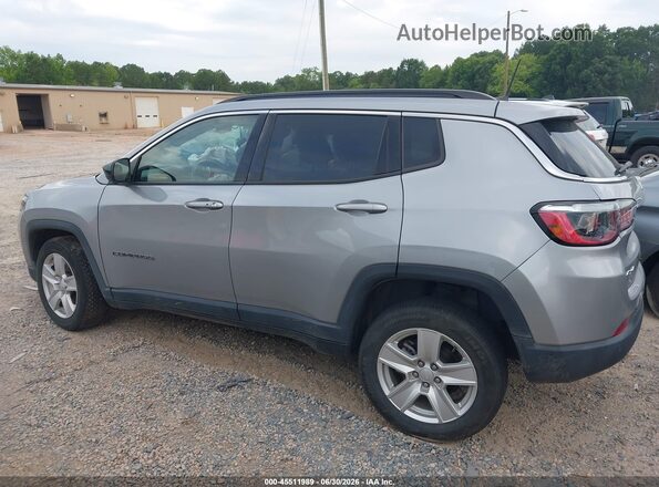 3C4NJDBB7NT102155 2022 JEEP COMPASS Серебряный Панорамный вид салона 360°