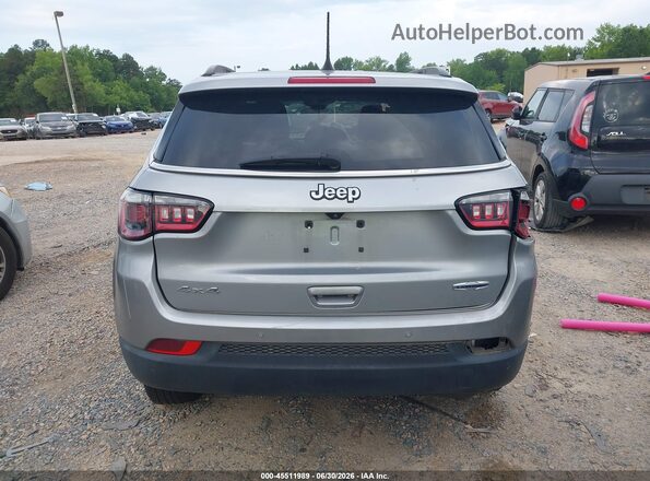3C4NJDBB7NT102155 2022 JEEP COMPASS Серебряный 