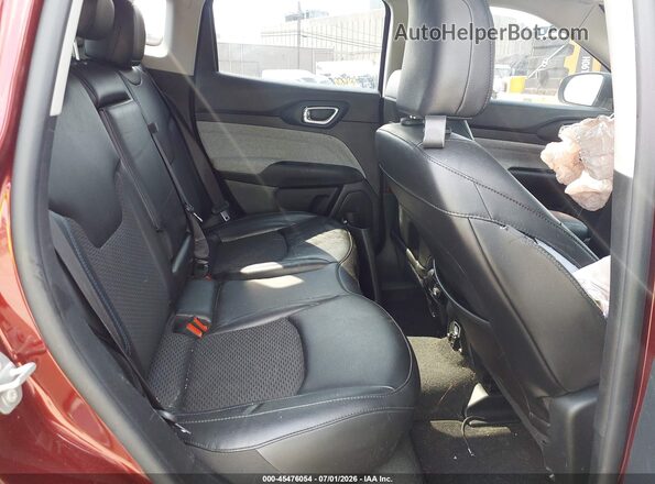 3C4NJDBB7NT181410 2022 JEEP COMPASS Red Widok naklejki z numerem VIN