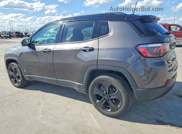 3C4NJDBB8JT299184 2018 JEEP COMPASS Gray 