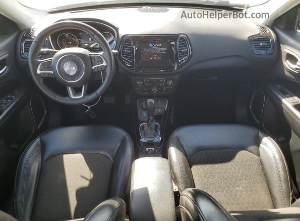 3C4NJDBB8JT299184 2018 JEEP COMPASS Gray 