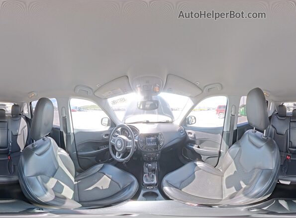 3C4NJDBB8JT299184 2018 JEEP COMPASS Gray 
