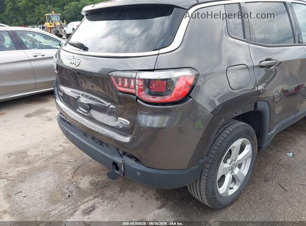 3C4NJDBB8JT393534 2018 JEEP COMPASS Серый 