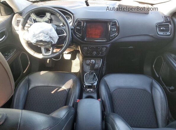 3C4NJDBB8JT397499 2018 JEEP COMPASS Black Vista del salpicadero
