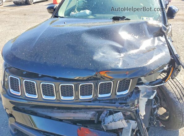 3C4NJDBB8JT397499 2018 JEEP COMPASS Black Vista del compartimento del motor