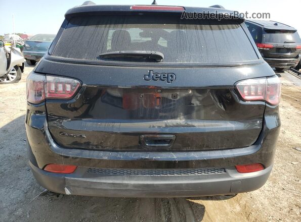 3C4NJDBB8JT454283 2018 JEEP COMPASS Black 